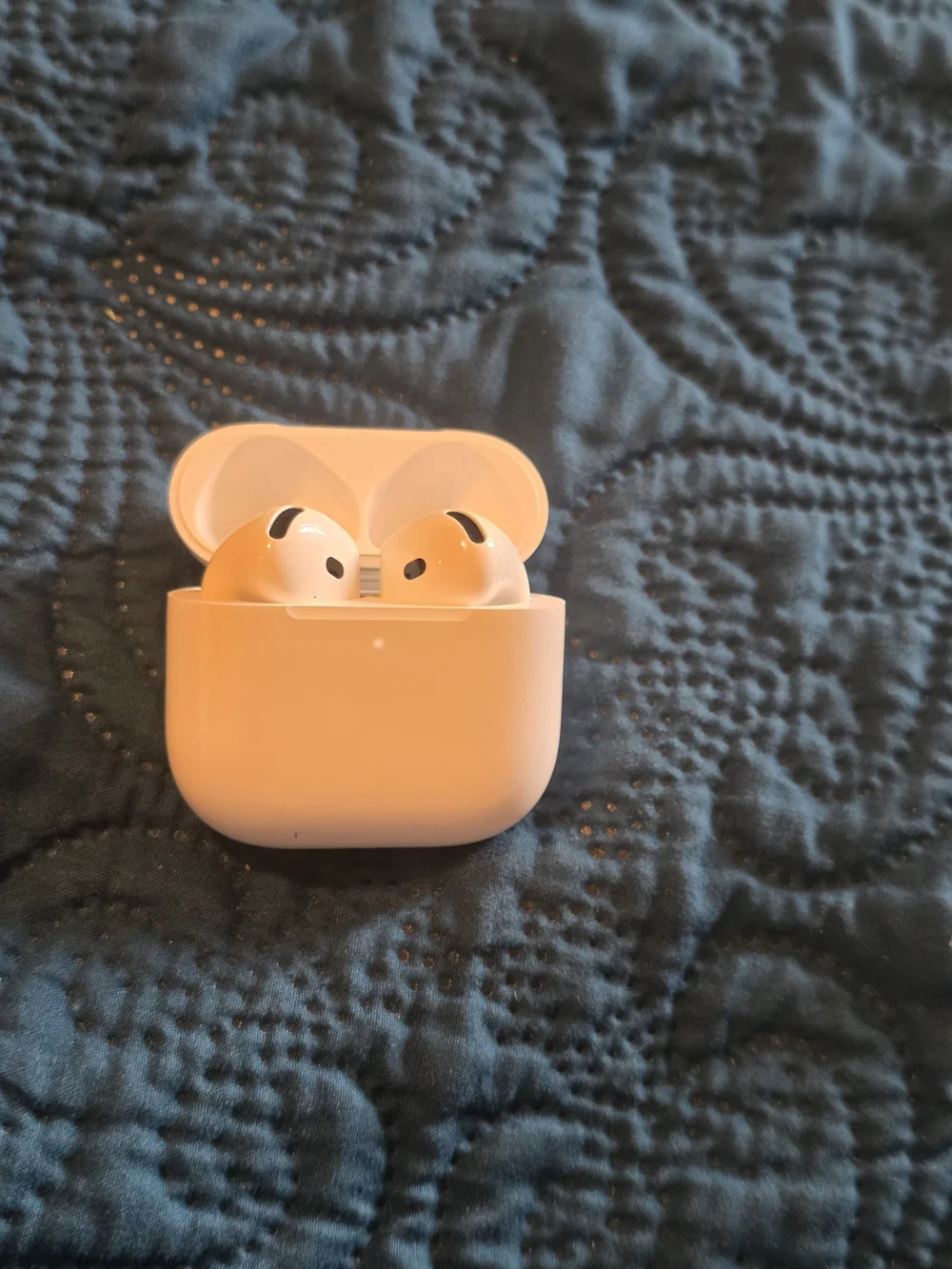 Apple Airpods 4 Generation With Active Noise Cancellation A3059